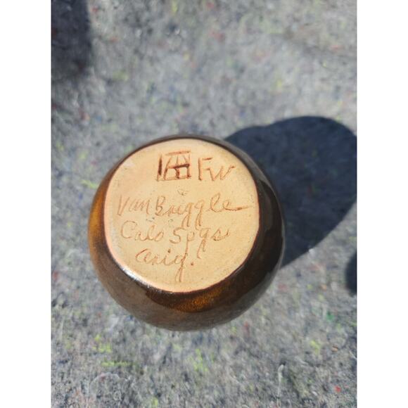 Van Briggle Pottery Heart Shaped Creamer no chips or defects - Picture 6 of 6